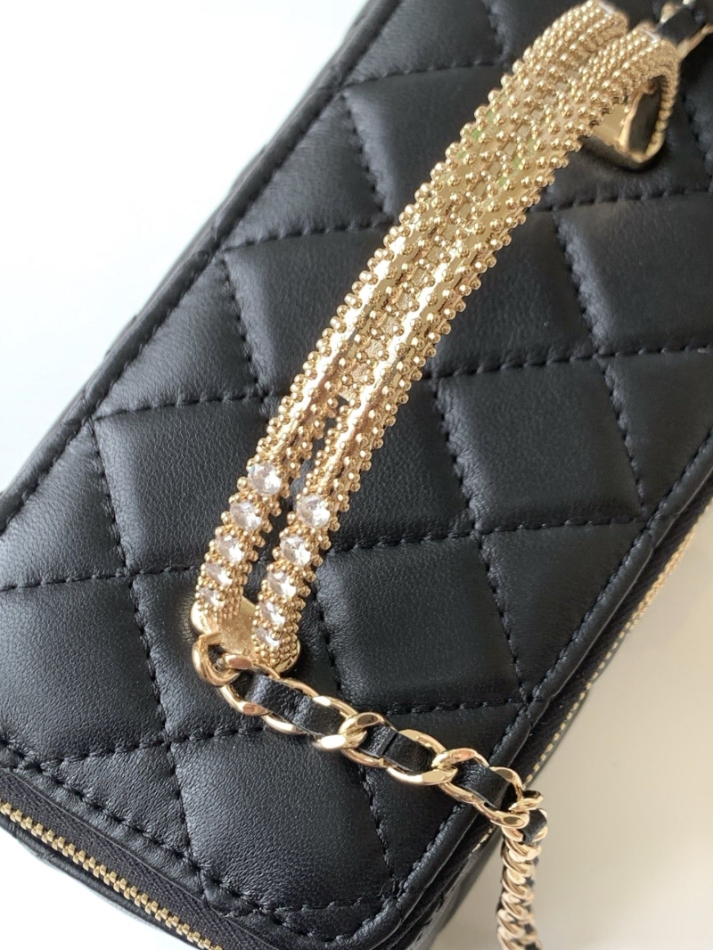 Ch**el cosmetic bags